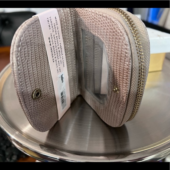 LOVE&LORE Coin Purse (NWT) - Picture 2 of 5